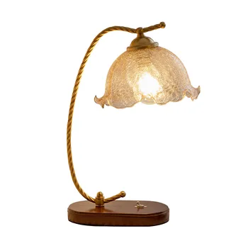 Francia Retro Virág, Asztali Lámpa, Modern, Kreatív Hálószoba Éjjeli Dekoráció Lámpa Északi Vezető Üveg Asztali Dekoráció Lámpa